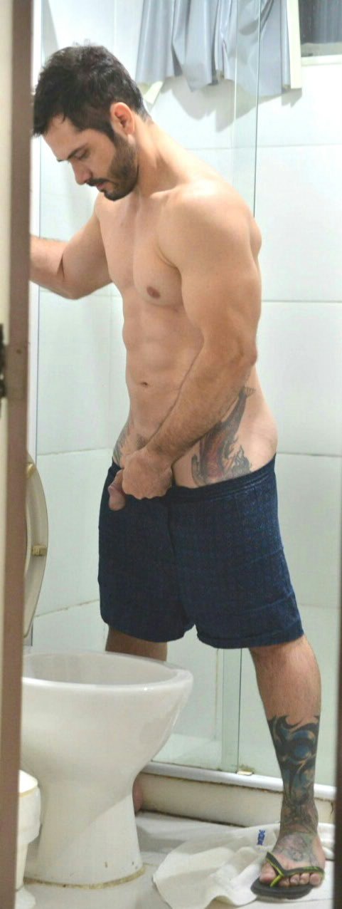 midwestmeat:  brainjock:  I Spy a Latin Guy!  This uncut stud got exposed through