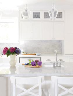 styleathome:  A dreamy white kitchen complete