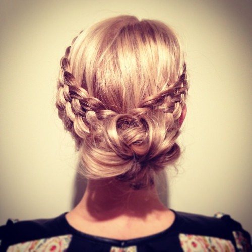 #hair #hairdo #blond #blonde #updo #braid #braids #fivestrandbraid #dutchbraid #fluffy #bun #chignon