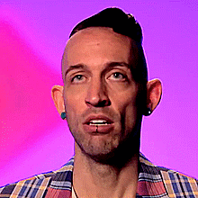homosexual-supervillain:  if eye rolling was a challenge on drag race, acid betty