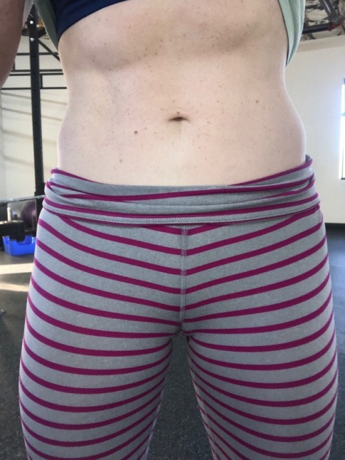 orneryredsnewadventures:  Cameltoe Thursday got them gym boys like…….  Damn, and I slept in this morning instead of going to the gym!