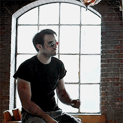 lrueirgyhkity45htikiu6-deactiva: it’s a balloon. It’s got a monkey on it.