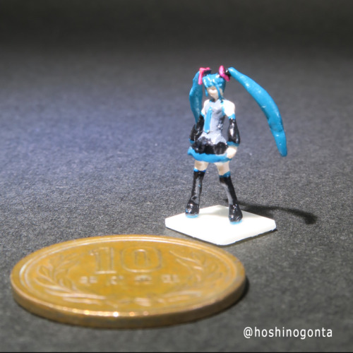 3月9日ということで「MG MS-06F ザクII Ver.2.0　初音ミク専用機」を造りました