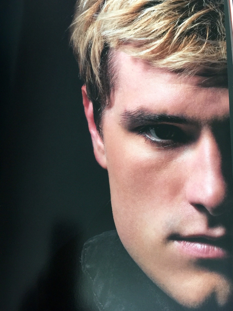 Post Hunger Games Syndrome — panempropaganda: New images of Josh  Hutcherson...