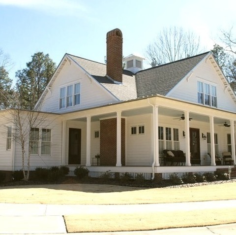 Front Yard Porch Medium-sized Cottage Porch Image