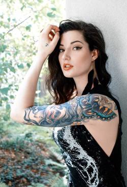 Girls With Tattoos