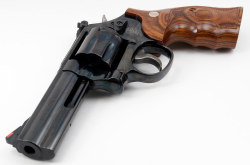 Gunsknivesgear:  How To Choose A Defensive Handgun, Part I: Revolvers The First Consideration