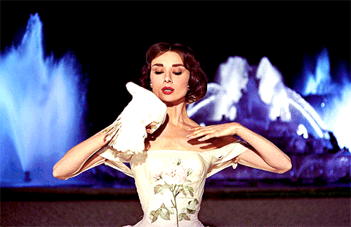 movie-gifs:Audrey Hepburn in Funny Face (1957)