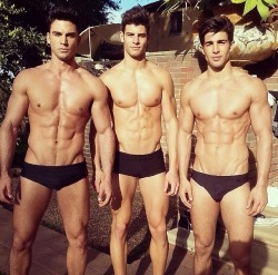 a-gays-world:  http://a-gays-world.tumblr.com