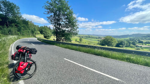 My father and I - more like my father, his bike and mine.We went on a bike tour last weekend. 170 km