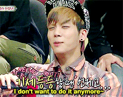 littleshinee-deactivated2017050:  Jonghyun drinking a mug of coke in under 6.23 seconds.