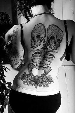 onlyqualitytattoo:  http://goo.gl/SZwBO 