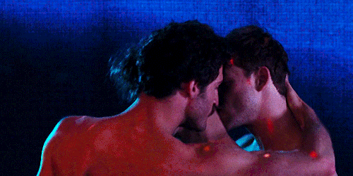 pariztexas:Knife+Heart (2018) dir. Yann Gonzalez