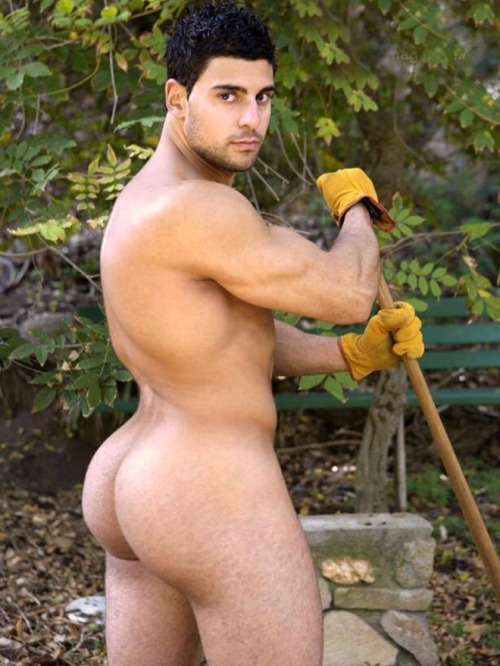 bigassaddicted:  ASSelicious !  So damn phat