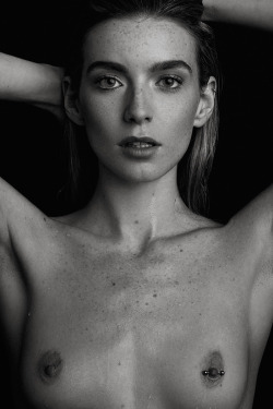 osemag:  CHARLOTTE BY BRIAN ROLFE 