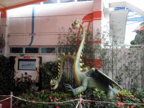 maye-art:Ocean Park (Hong Kong) “How To Train Your Dragon&ldquo; Attraction  …