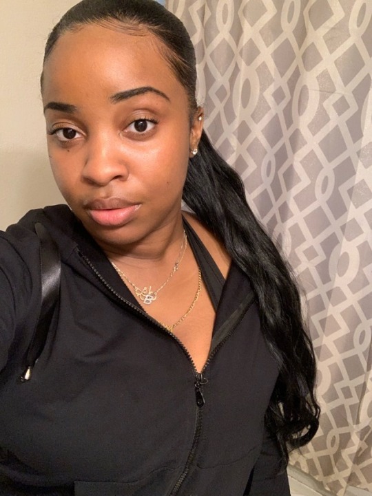 msixela:  Skin routine no routine 