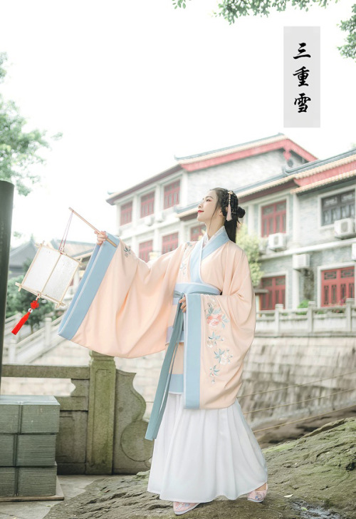 汉服婚服