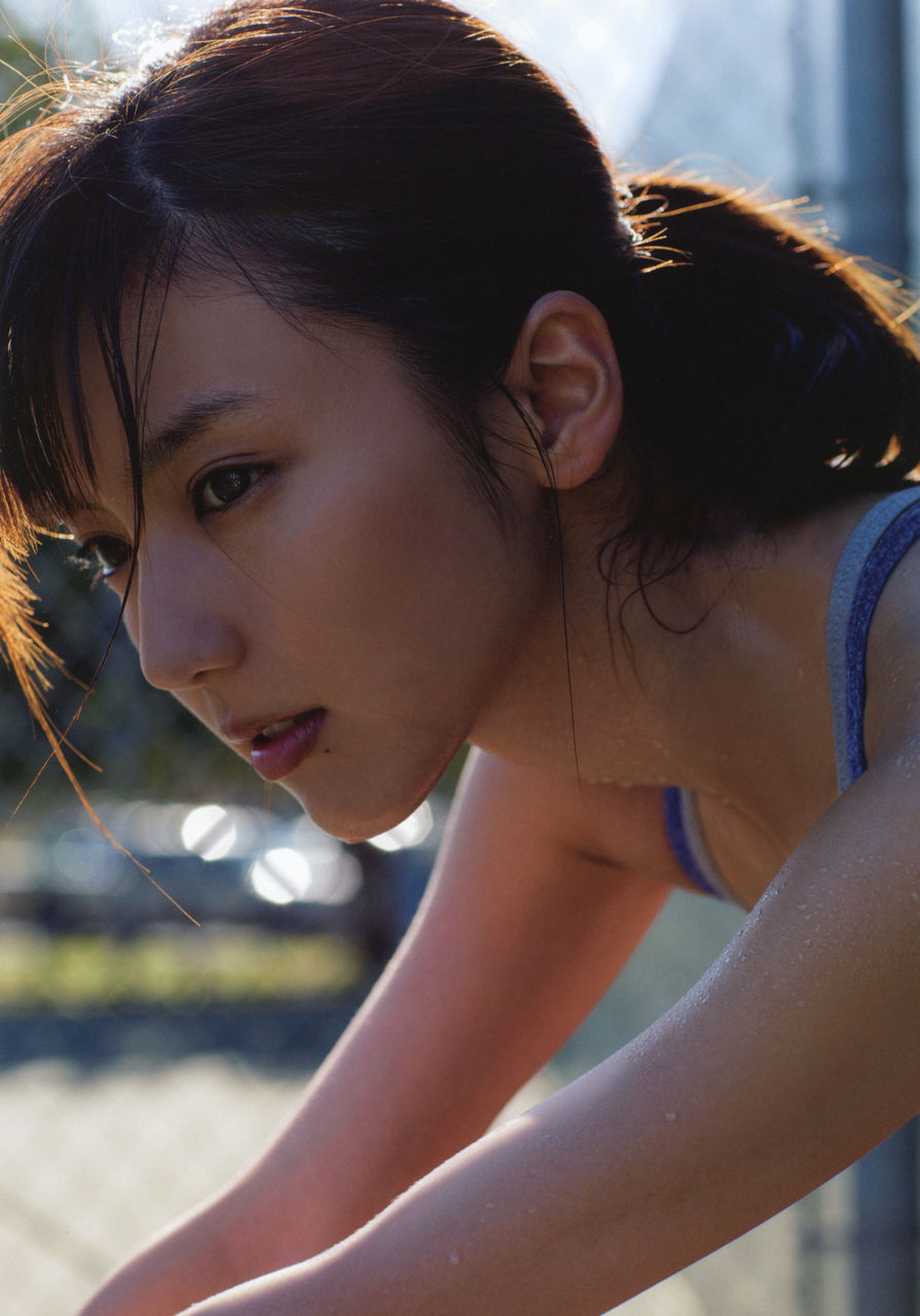 gravure-glamour:  Erina Mano 