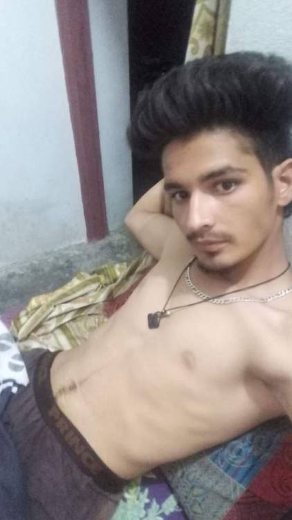 boysofindia: # he has a soft body with a hard dick # fuckable hottie