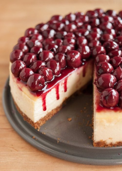 foodffs:  How To Make Perfect Cheesecake  Really nice recipes. Every hour.   