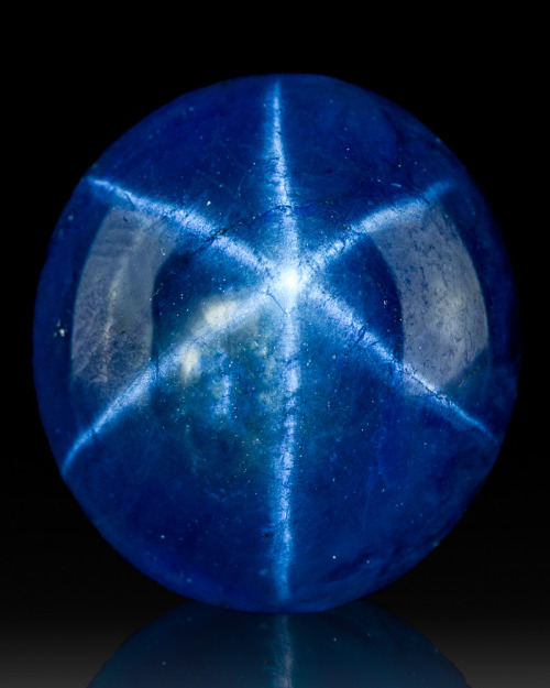 fuckyeahmineralogy: Star Sapphire; Sabaragamuwa Province, Sri Lanka sudden Earendil feels b/c this: