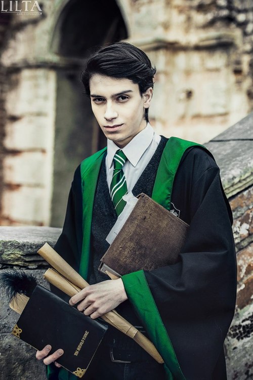 Tom Marvolo Riddle“Harry Potter” (J.K. Rowling)Photo: Yana Gallis, Anaida Mornis© L I L 