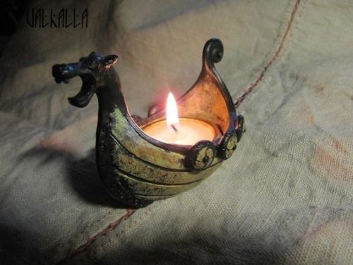 coolkenack:Dragon boat candle holder from a perfect world on Pinterest.com