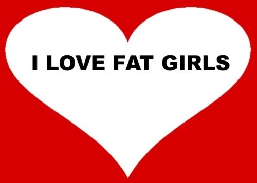 thegoodfeeder:Reblog if you love fat girls !