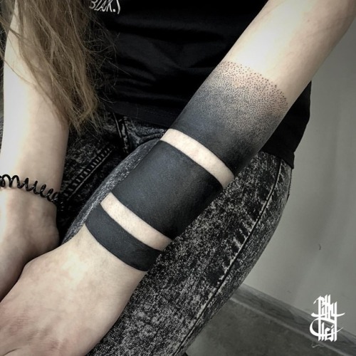 billy-heil-tattoos:Retouched smbd’s bad blackwork yesterday at @dopeinktattoo #billyheil #dopeinkminsk #minsktattoo #ornamental #dotwork #blackwork #linework #graphic #design #art #tattoo #ink #geometrash