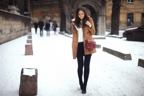 (via Fashion Agony: Look of the Day: Sheepskin)