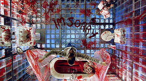 neillblomkamp:Thir13en Ghosts (2001) Directed by Steve Beck
