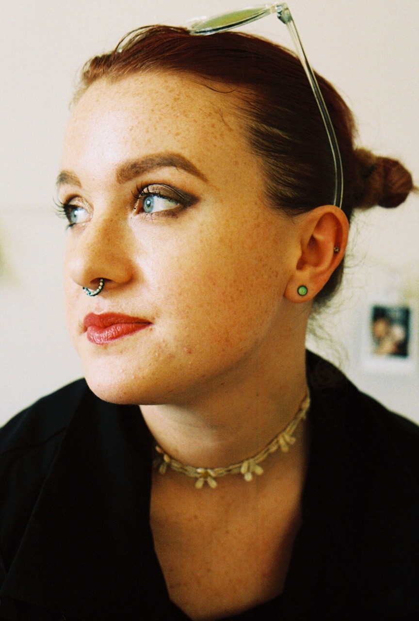 cactuseeds:  the-anthemforadyingbreed:  annie is fun to photograph   thnx bae cactuseeds