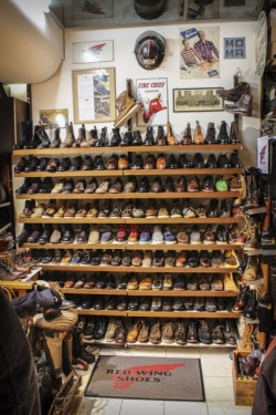 redwingshoestoreamsterdam:  Which one do