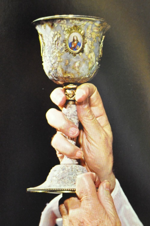 theraccolta:Archbishop Sheen’s Russian Jasper stone Chalice by Keibel.  In his last will and testame
