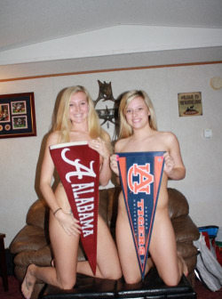 shesgotschoolspirit:  bama and auburn 