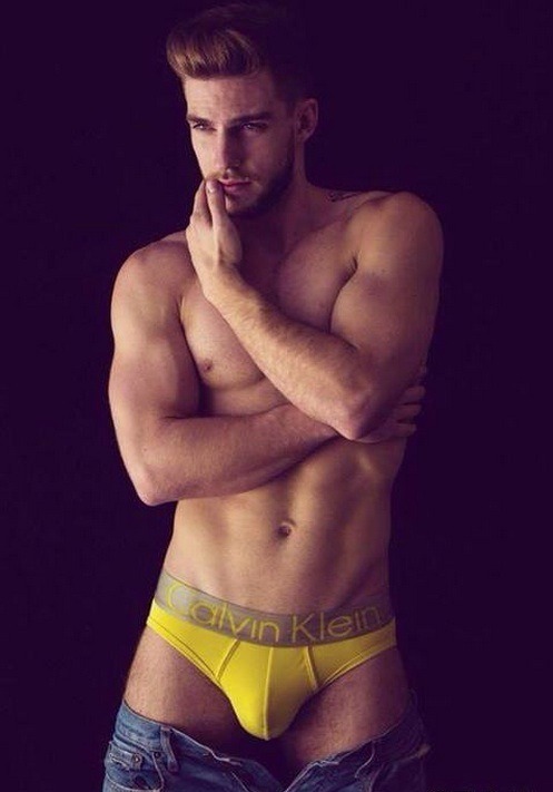 HotGuysHotUnderwear