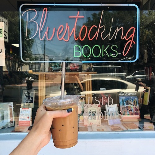 averyniceblue:vietnamese coffee and used bookstores