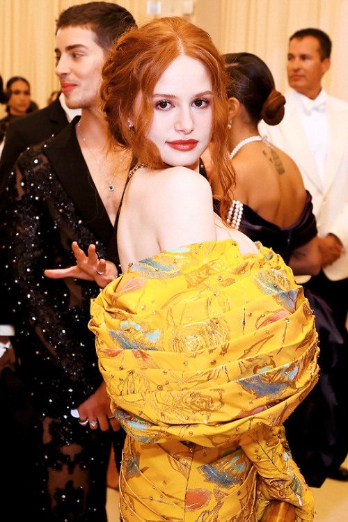 atomicwinter:MADELAINE PETSCHattends the 2022 Met Gala at the Metropolitan Museum of Art (May 2)