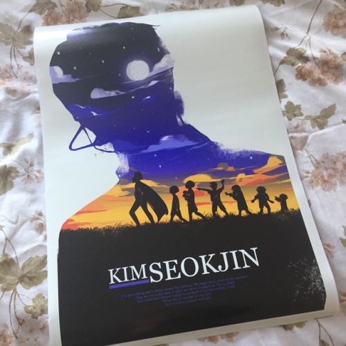 Omfg @yoongsins ur poster is so gorgeous and good quality I&rsquo;m die&hellip;..