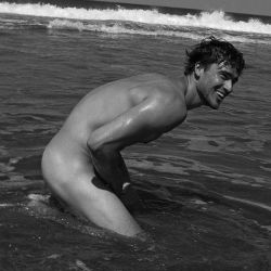dannyboi2:   Mark Conte by Leonardo Corredor Nothing Better, dannyboi2 @ http://dannyboi2.tumblr.com/links 
