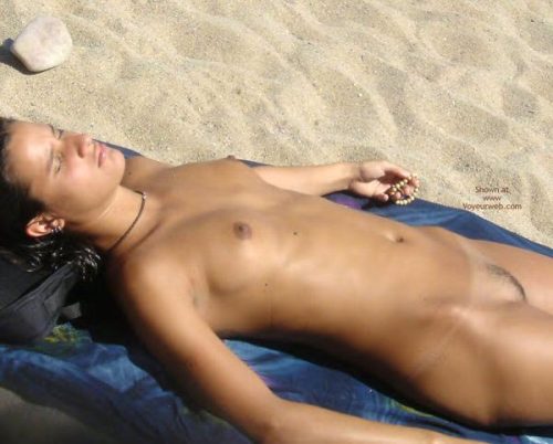 thenudistsnakedfeeling:Secret nudist beach