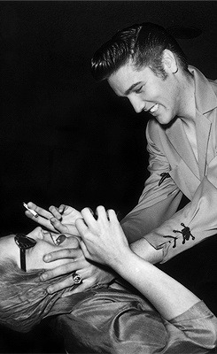 torontocrow:  Elvis and Vampira in Las Vegas, 1956.