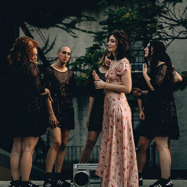 lorde-daily:Vevo x Lorde behind the scenes.