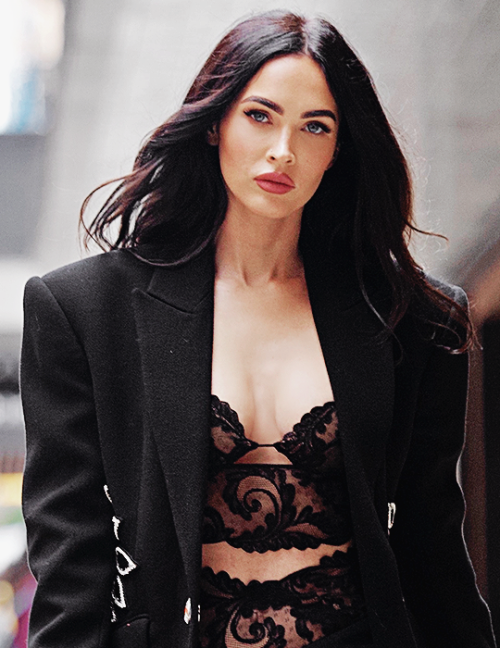 sunshinexsin: galvarsano: MEGAN FOX━ New York (September 11, 2021) Forever my girl crush.