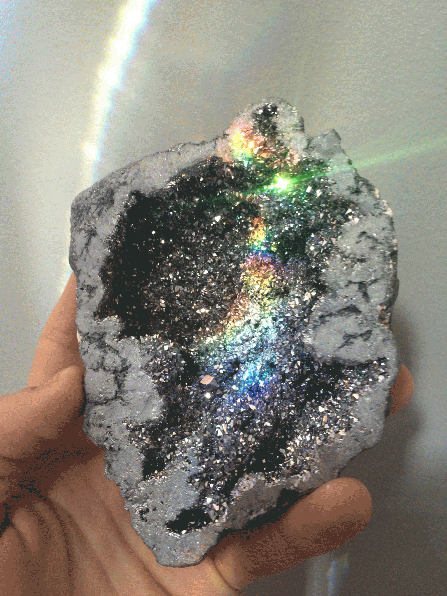 starcrystal-healing:  mamadivaa:  Taking full advantage of the rainbows my skylight