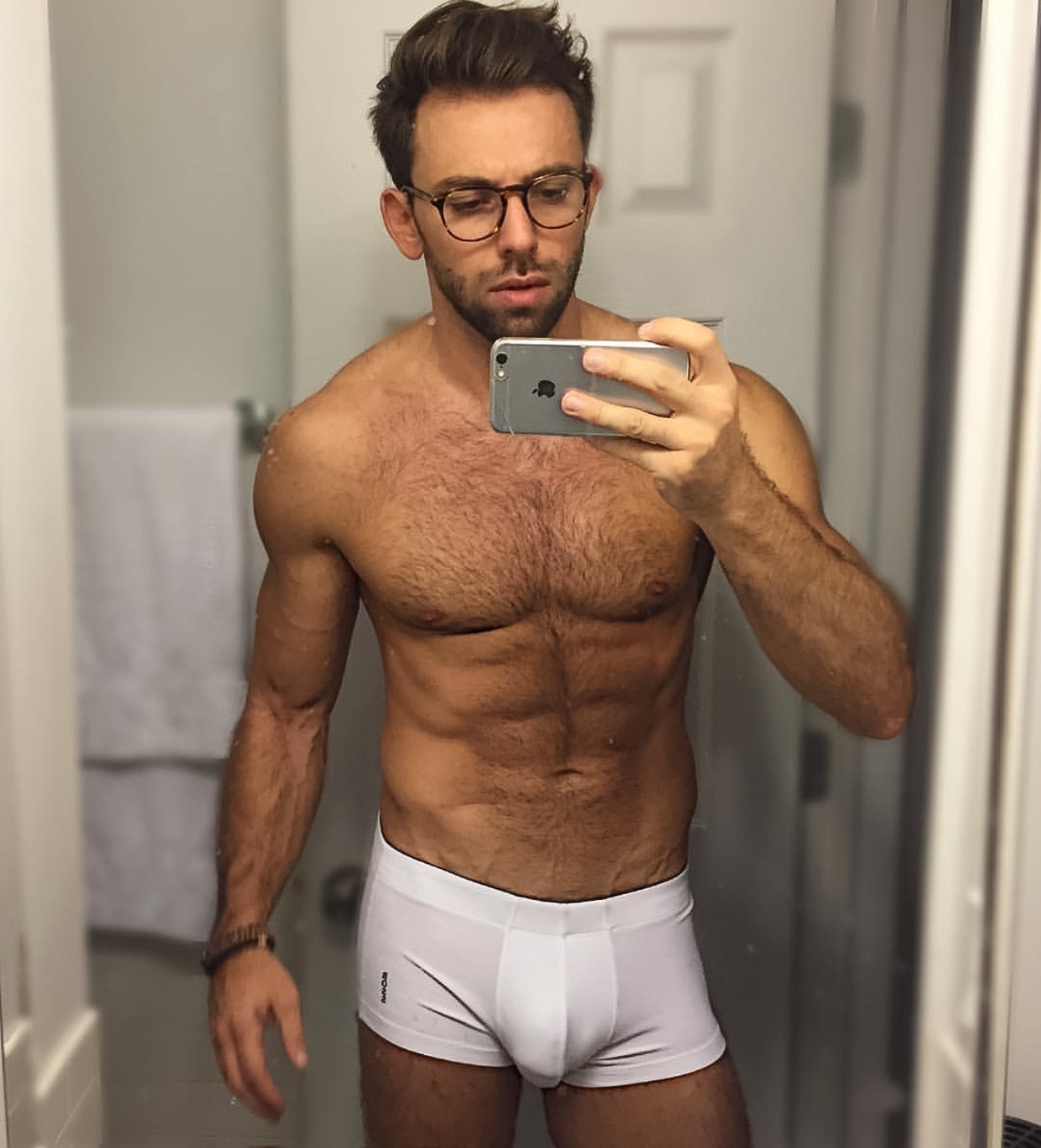 sprinkledpeen:   Hot selfies of @lap_nyc  