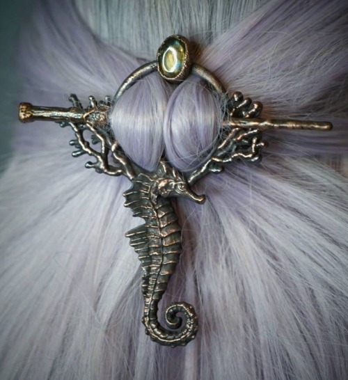 sosuperawesome:Hair PinsEnchanted Creations on Etsy