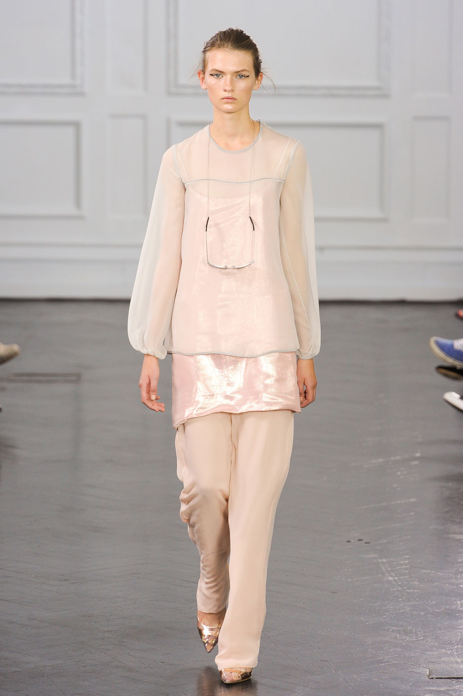 highqualityfashion:  Richard Nicoll SS 12