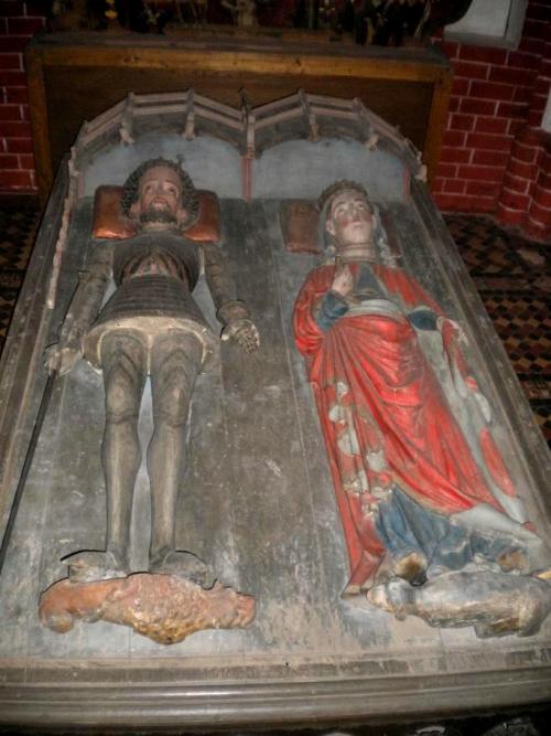 Effigies of King Albert of Sweden (d. 1412) and his wife Queen Richardis of Schwerin (d. 1377) on th